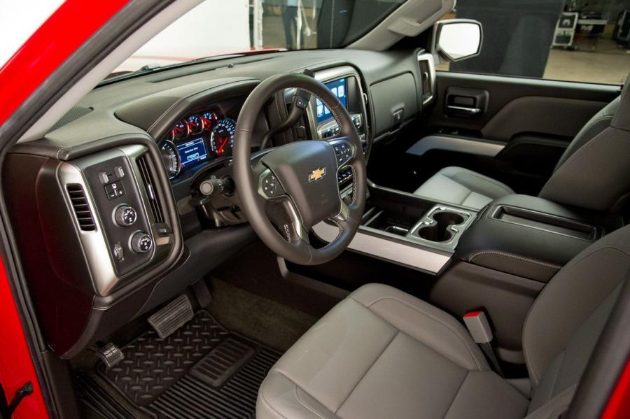  Chevrolet Silverado 2014 года  (фото 52 из 104)